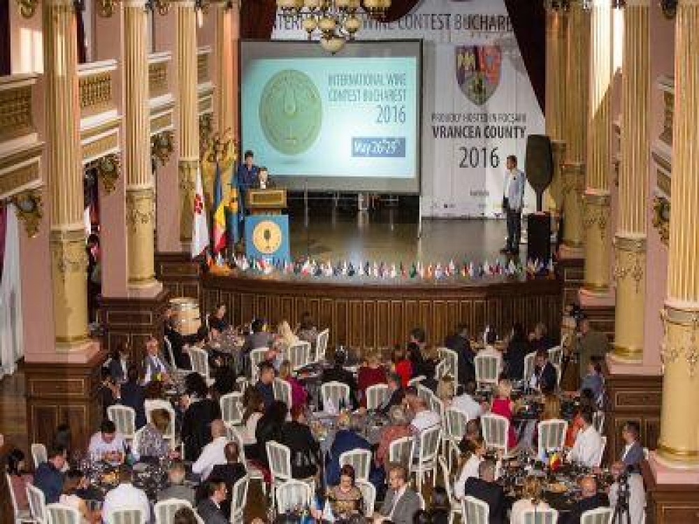 Noua medalii de aur pentru vinurile romanesti, la Concours Mondial de Bruxelles 2014
