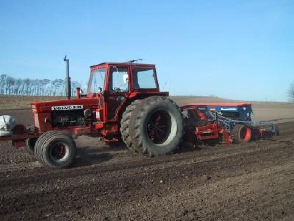 Volumul de munca in exploatatiile agricole a scazut la 40% fata de cel raportat anterior in statistici