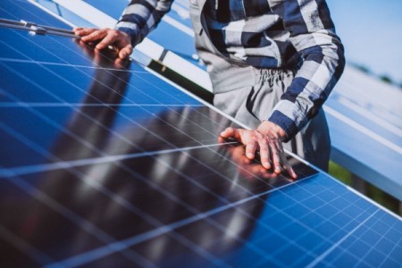 AFM: S-a demarat procedura de analiza a dosarelor depuse in programul Casa Verde Fotovoltaice 2022