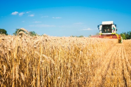 Pretul utilajelor agricole creste. Fermierii intampina probleme